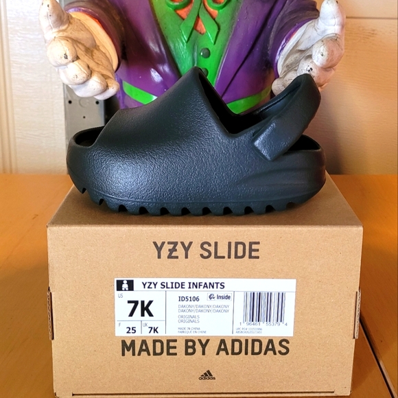 Yeezy Slide Toddler - Picture 1 of 1
